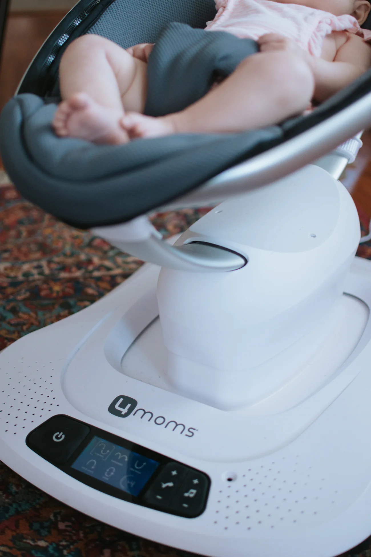 The Pacific Standard — Is the 4Moms Mamaroo Worth the Price?
